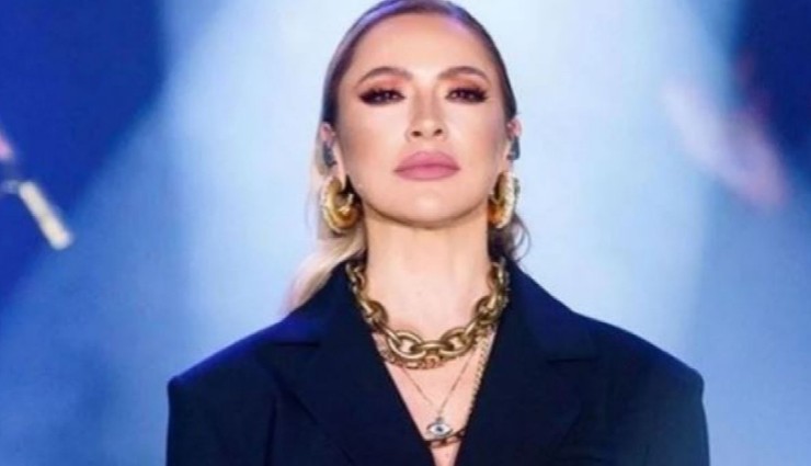 Hadise'den Yürek Burkan Paylaşım!