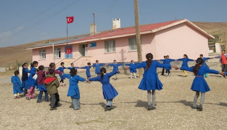 Kapatılan Köy Okulları Yeniden Açılır mı?