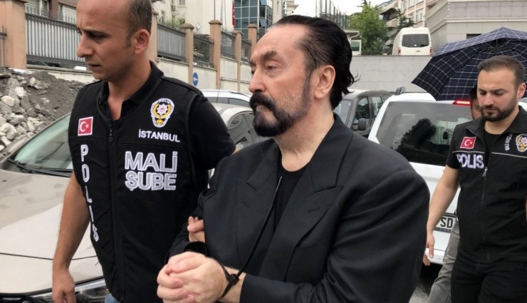 Adnan Oktar’a 8 Bin 658 Yıl Hapis!