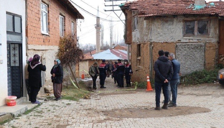 Sokakta Parçalanmış Kadın Cesedi Bulundu!