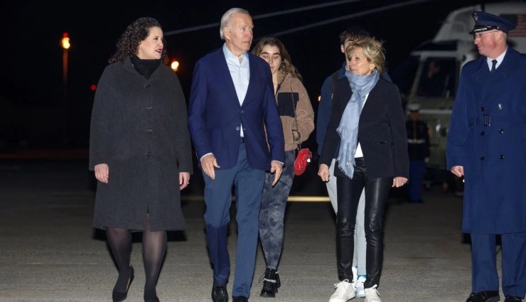 Biden, Kar Fırtınasında Karayipler'e Tatile Gitti!