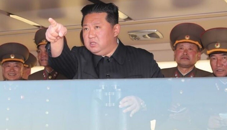 Kuzey Kore İlk Casus Uydusunu Test Etti!