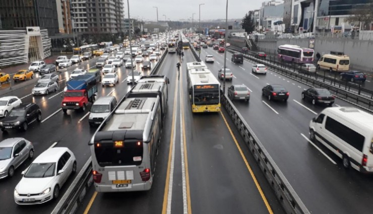 Metrobüs Yolu Yenileniyor!