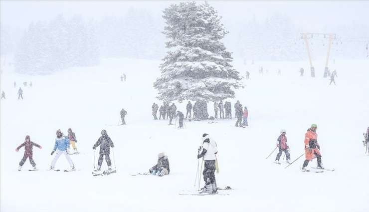Uludağ'da Kayak Sezonu Açıldı!