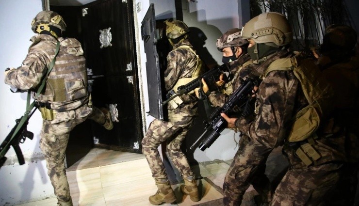 Ankara Merkezli 8 İlde Operasyon: 30 Gözaltı!