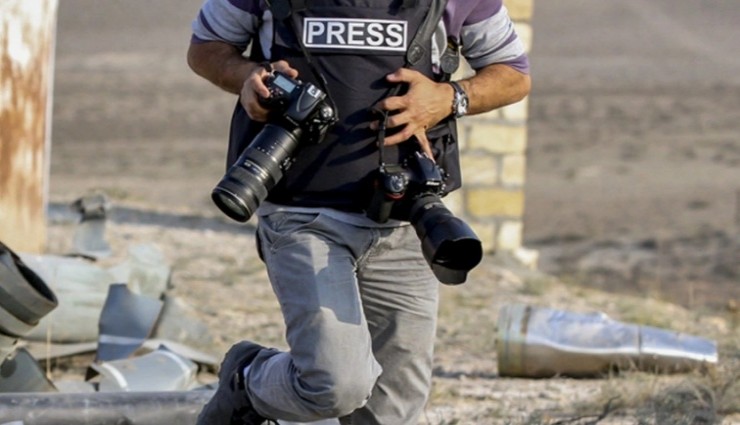 İsrail, Batı Medyası İçin Çalışan Gazetecileri Hedef Aldı!