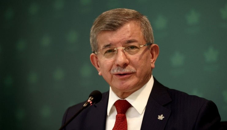 Davutoğlu'ndan Partisine Mesaj!