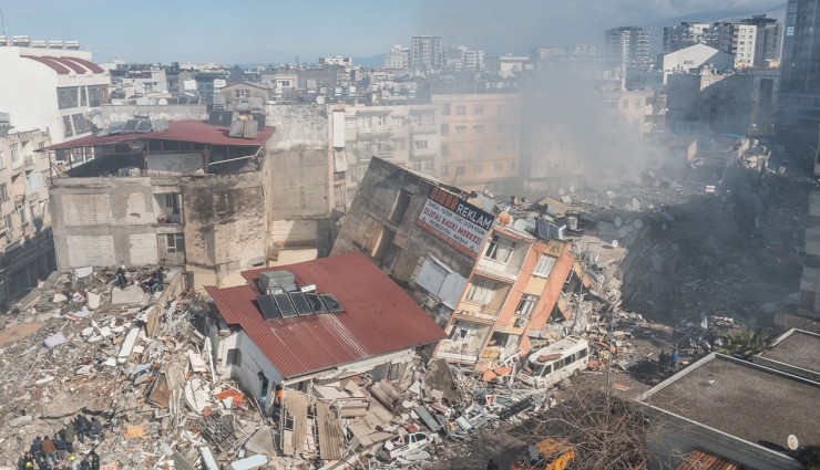 Ekonomiye Deprem Darbesi!