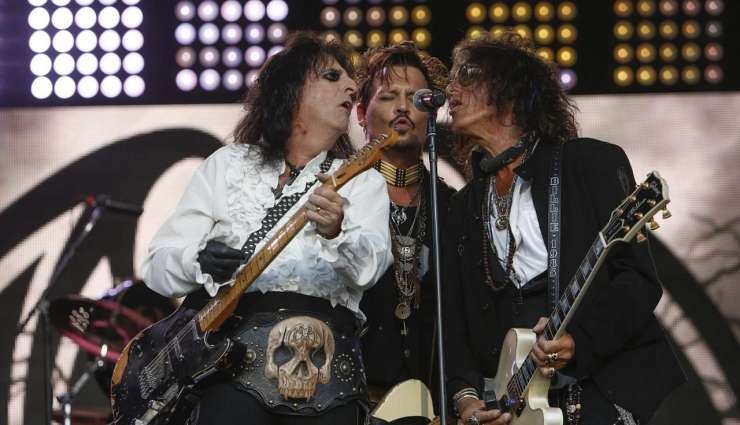 Hollywood Vampires Grubu İstanbul’da Konser Verdi!