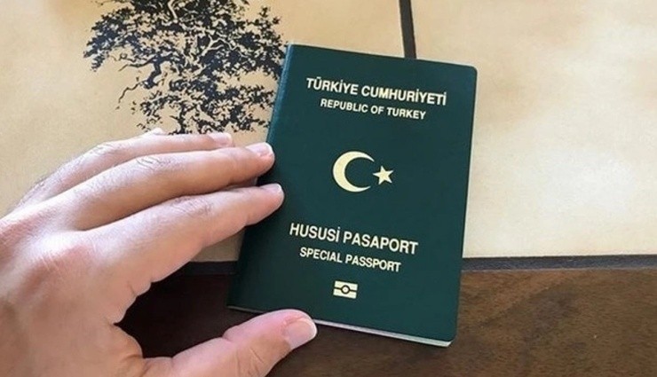 Gazetecilerden 'Yeşil Pasaport' Talebi!