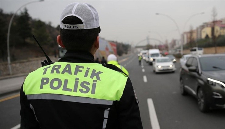 İstanbul'da Yarın Bazı Yollar Trafiğe Kapatılacak!