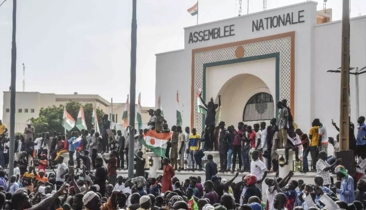 Nijer'de Darbe Liderleri Yeni Hükümeti Kurdu!