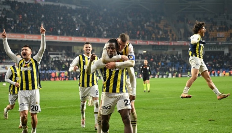 Fenerbahçe, Başakşehir'i Penaltıyla Geçti!