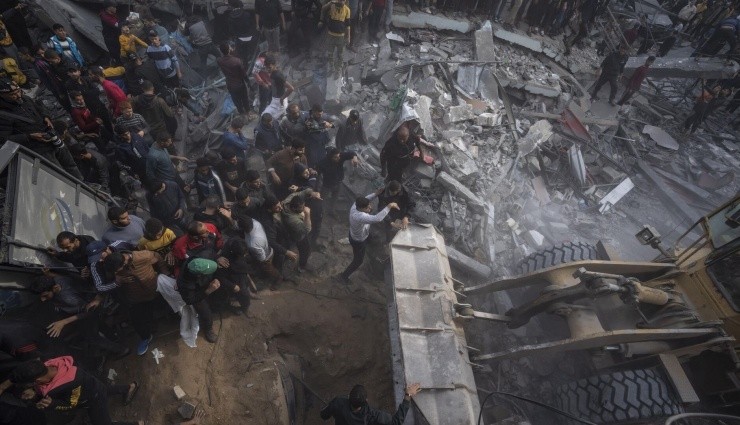 Gazze'deki Can Kaybı 22 Bin 438'e Yükseldi!