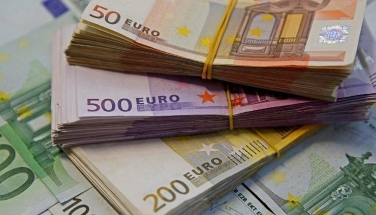 Kosova 1 Şubat'ta Euroya Geçiyor!