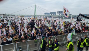 Köln'de Kürt Gruplardan Öcalan Gösterisi!