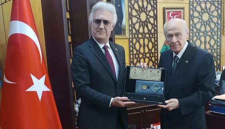 Tamer Karadağlı'dan Devlet Bahçeli'ye Ziyaret!