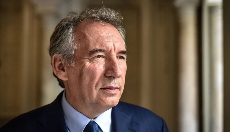 Fransa'nın Yeni Başbakanı François Bayrou Oldu!