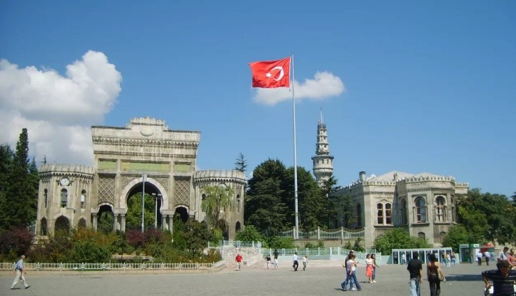 Türkiye'nin En İyi 23 Üniversitesi Açıklandı!