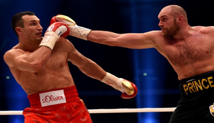 Tyson Fury, Efsane Boksörle Rövanş Maçına Çıkabilir!