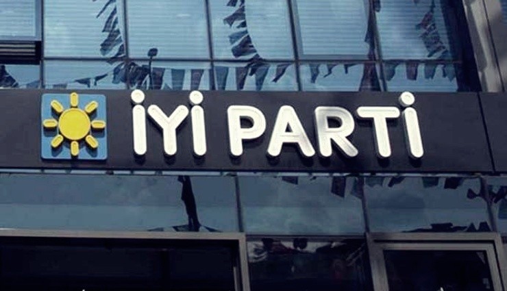İYİ Parti'de Turhan Çömez İstifası!