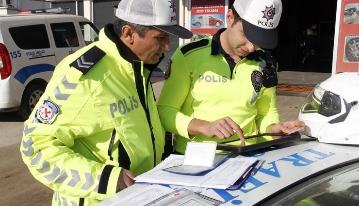 Araç Sahipleri Dikkat! Bunun Cezası Tam 9 Asgari Ücret!