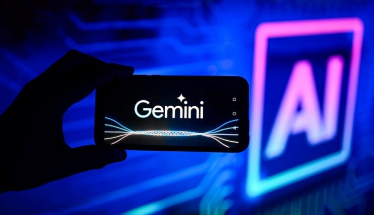 Gemini’ye Irkçılık Suçlaması!