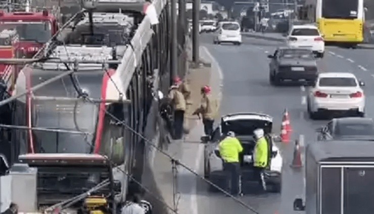 Topkapı'da Bir Kişiye Tramvay Çarptı!