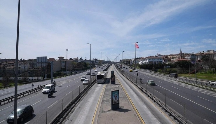İstanbul'da Trafik Yoğunluğu Yüzde 10'un Altına Düştü!