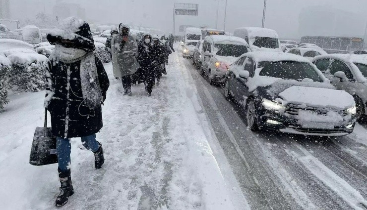 Kar İstanbul'un Kapısına Dayandı!