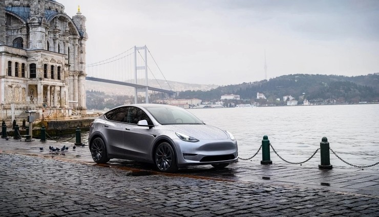 Tesla'dan Bir İndirim Daha!