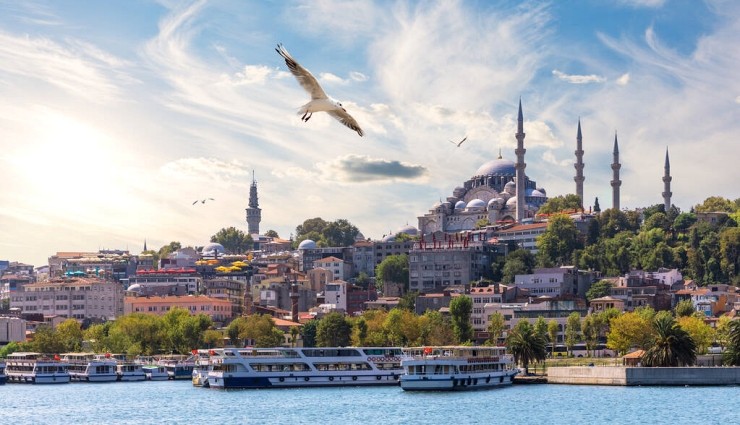 AKOM Açıkladı: İstanbul'a Yaz Geliyor!