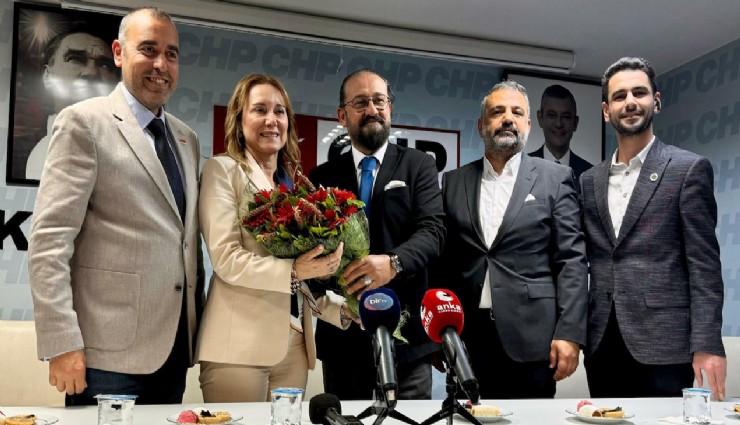 DEVA Partisi'nden İstifa Eden 83 Kişi CHP'ye Katıldı!