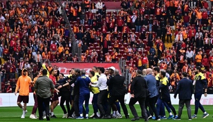 Fenerbahçe'de 3'ü Futbolcu, 7 İsim PFDK'ye Sevk Edildi!