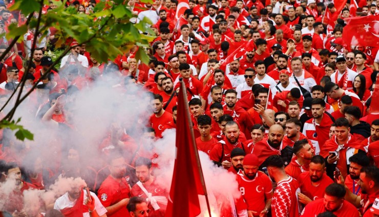 'Kültürel Kimliklerinin Merkezinde Futbol Var'