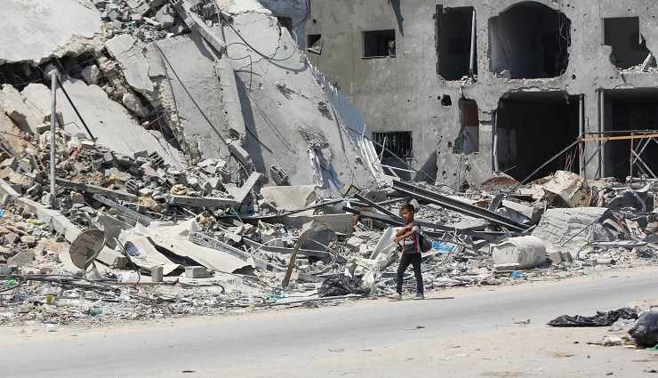 Gazze'de Can Kaybı 37 Bin 765'e Yükseldi!