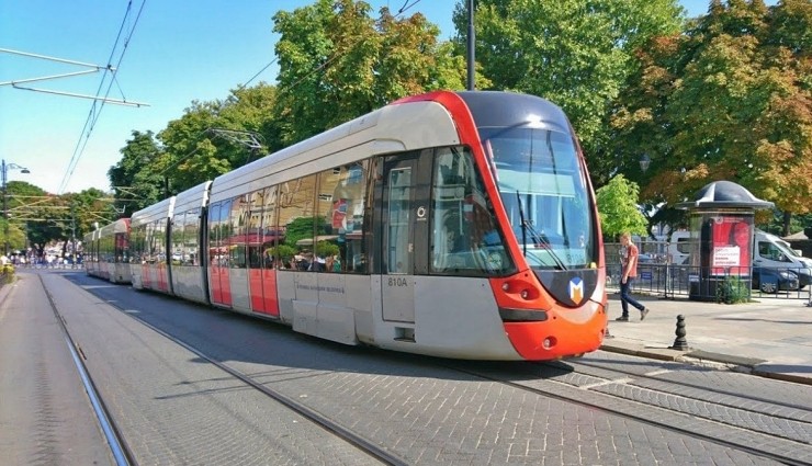 İstanbul'a Yeni Tramvay Hattı: 3 İlçeyi Birbirine Bağlayacak!