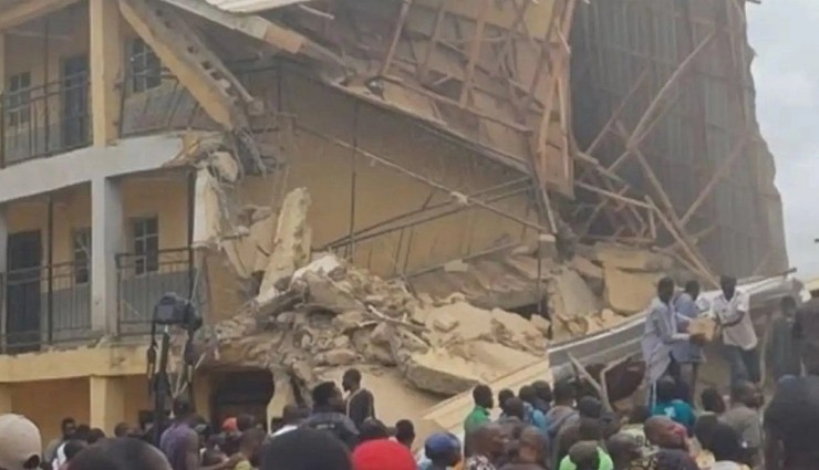 Nijerya'da Okul Çöktü: 22 Kişi Öldü!