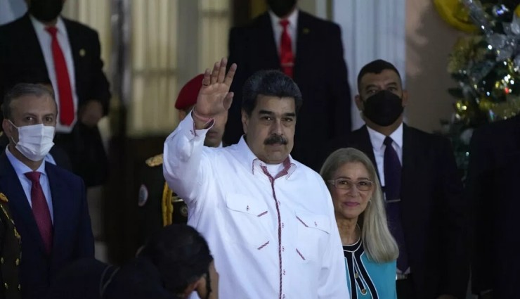 Venezuela'da Devlet Başkanı Yeniden Maduro Oldu!