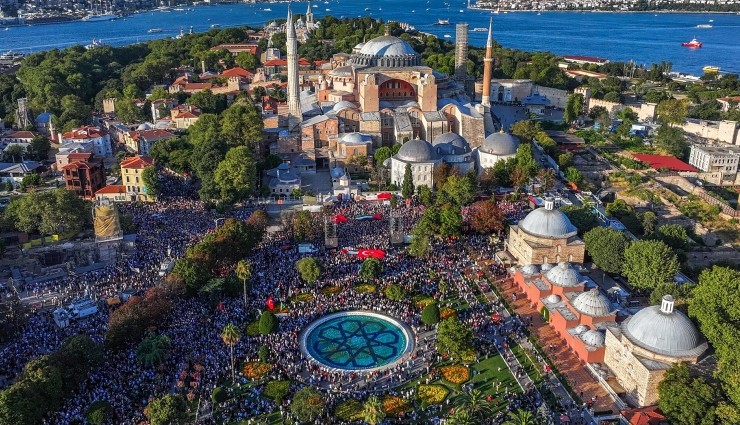 Binlerce Kişi Haniye ve Filistin İçin Ayasofya'da Toplandı!