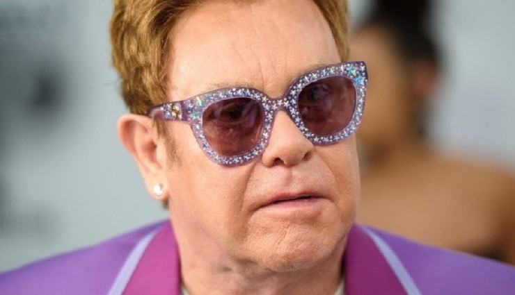 Elton John Görme Sorunuyla Mücadele Ediyor!