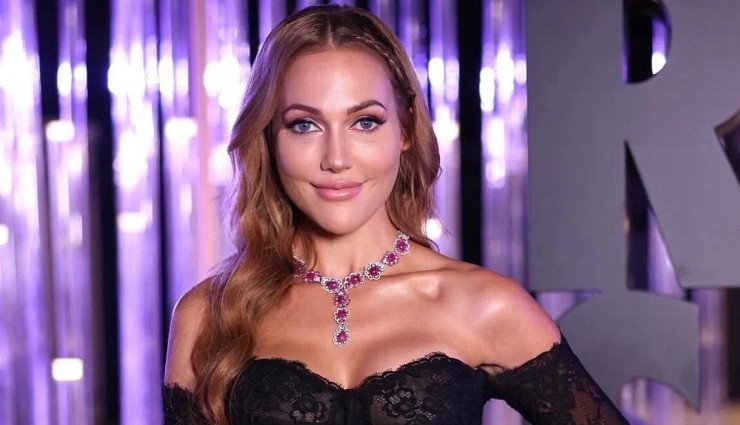 Meryem Uzerli: 'Ölülere Makyaj Yapıyordum'