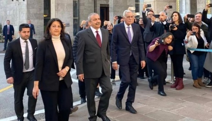 Ahmet Türk: 'İmralı'dan Silah Bırakma Çağrısı Gelebilir'