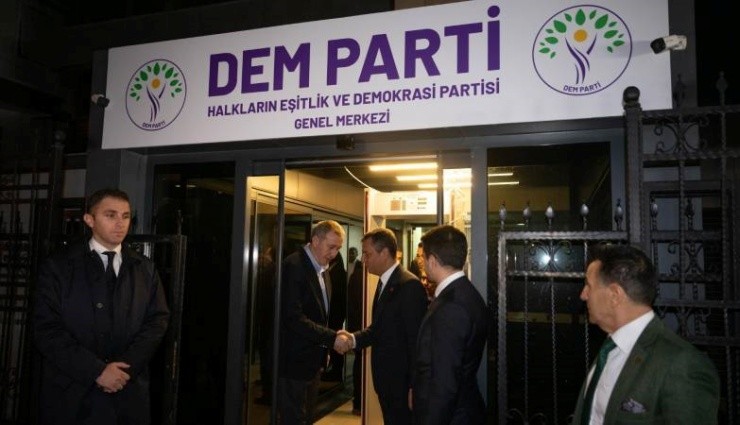 Özgür Özel'den DEM Parti'ye Ziyaret!