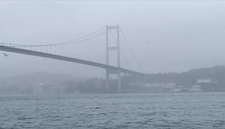 İstanbul Boğazı'nda Gemi Trafiği Çift Yönlü Askıya Alındı!