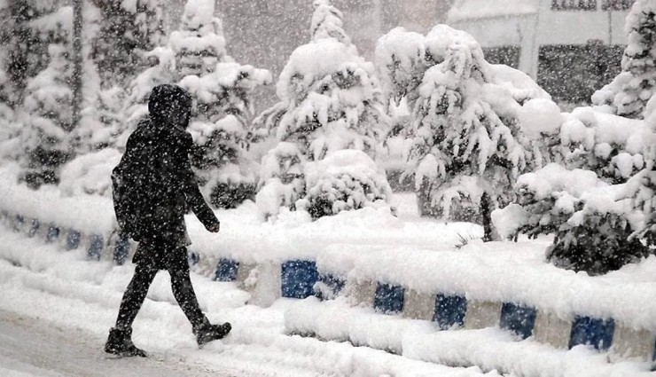 İstanbul İçin Kar ve Fırtına Alarmı!